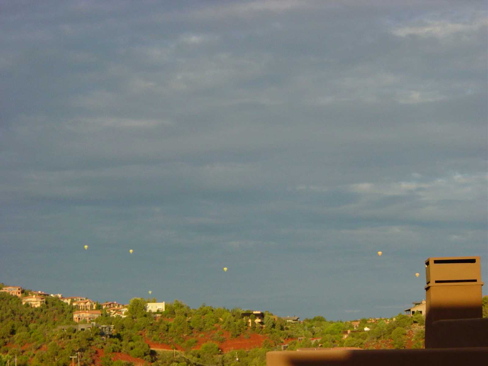 Early morning hot air balloons
